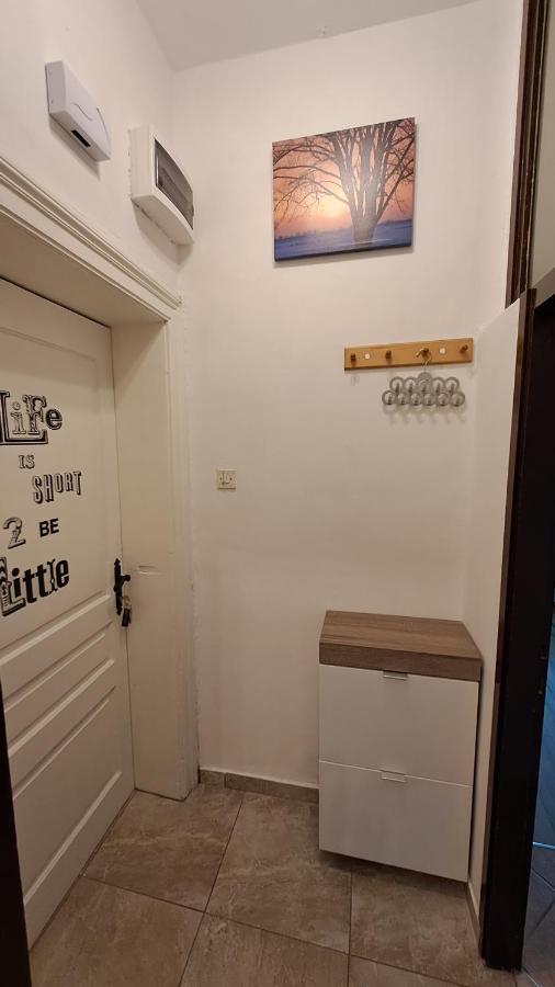Appartement Red Blue With Private Parking And Gray Blue *